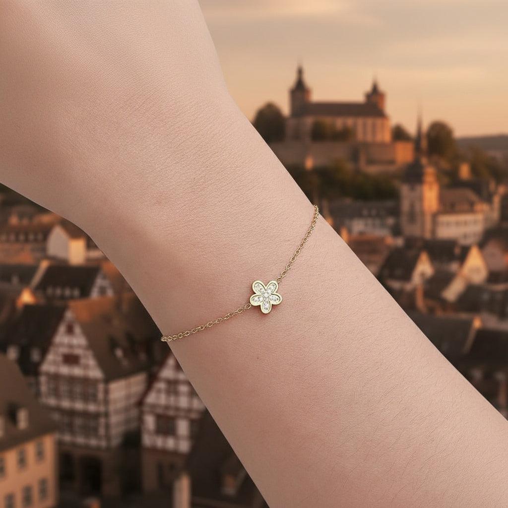 „Noravera“ Sweet Diamond Flower Armband