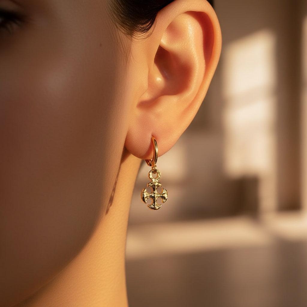 „Noviviva“ Gold Flower Vergoldete Ohrringe