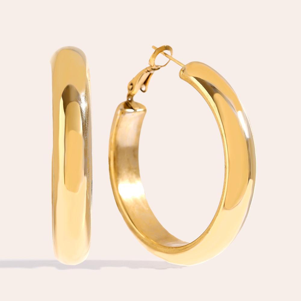 „Olialinaa“ Diameter Hoop Ohrringe-Goldharmonie