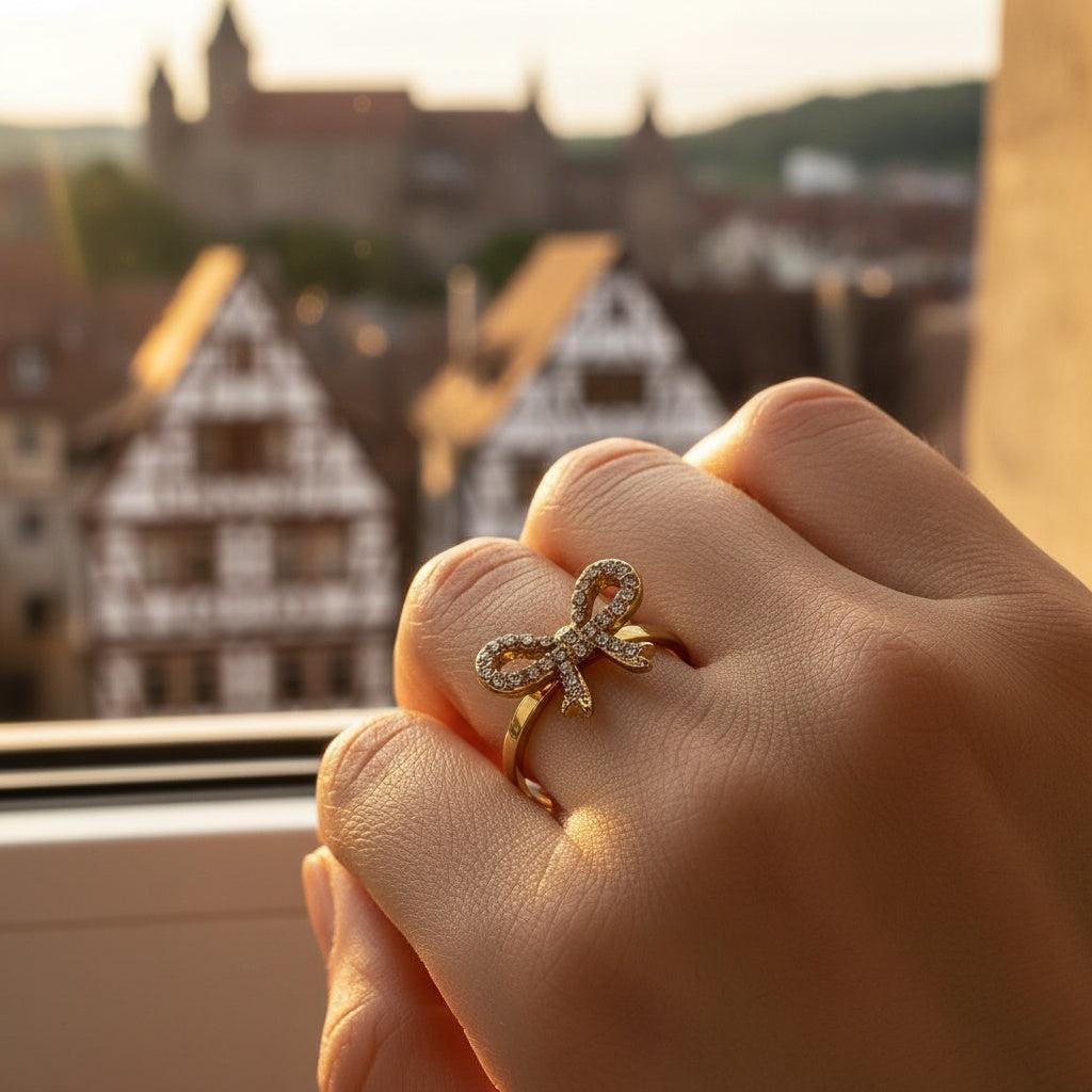 Oliavera - Bowtie With Diamonds Ring