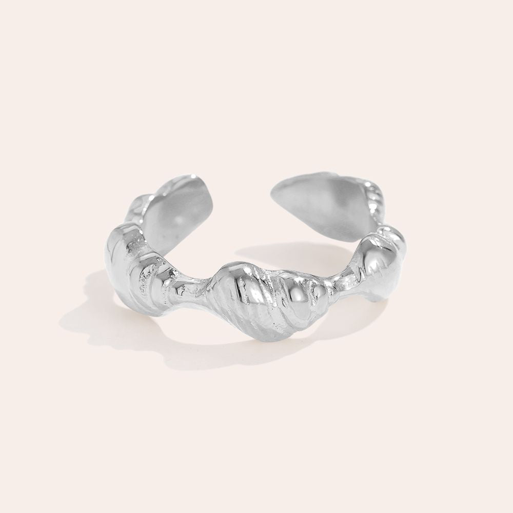 Savilira - Nice Designed Ring