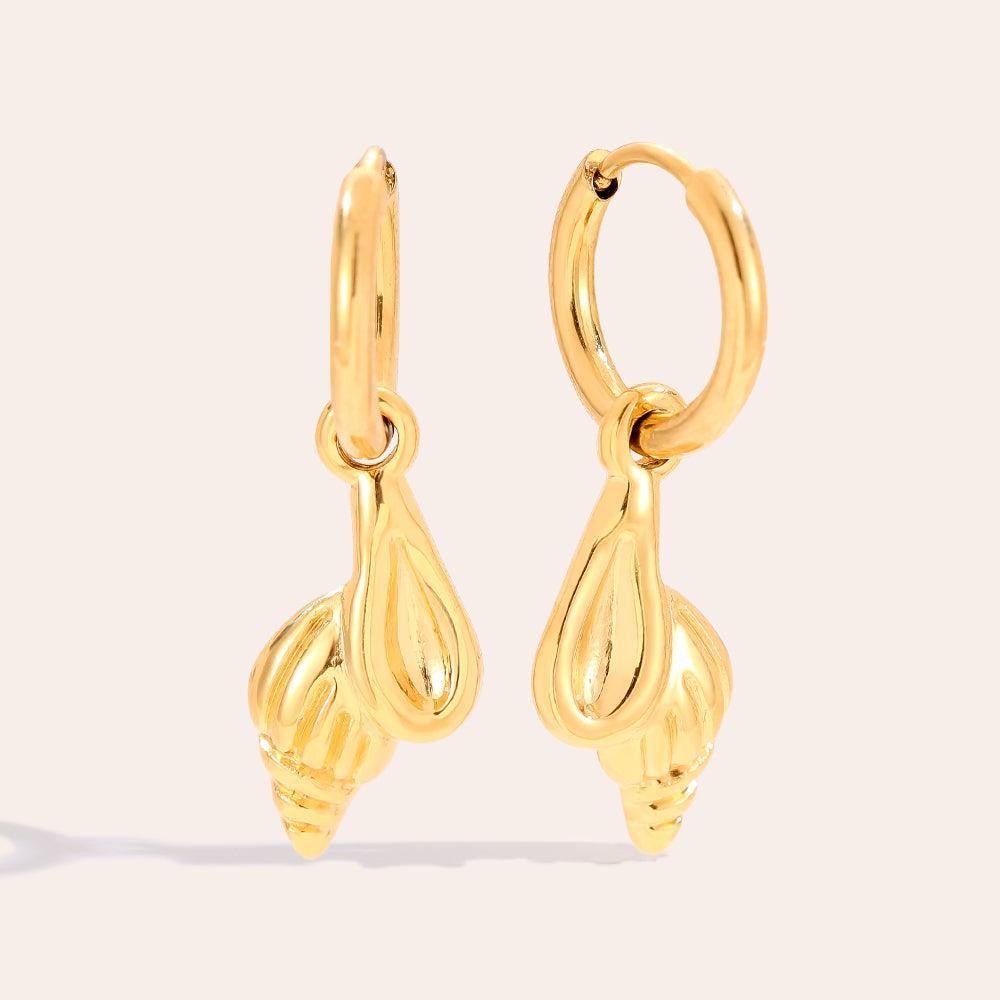 „Savitara“ Conch Ohrringe-Goldharmonie