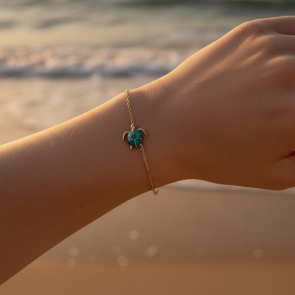 „Seramira“ Green Turtle Armband