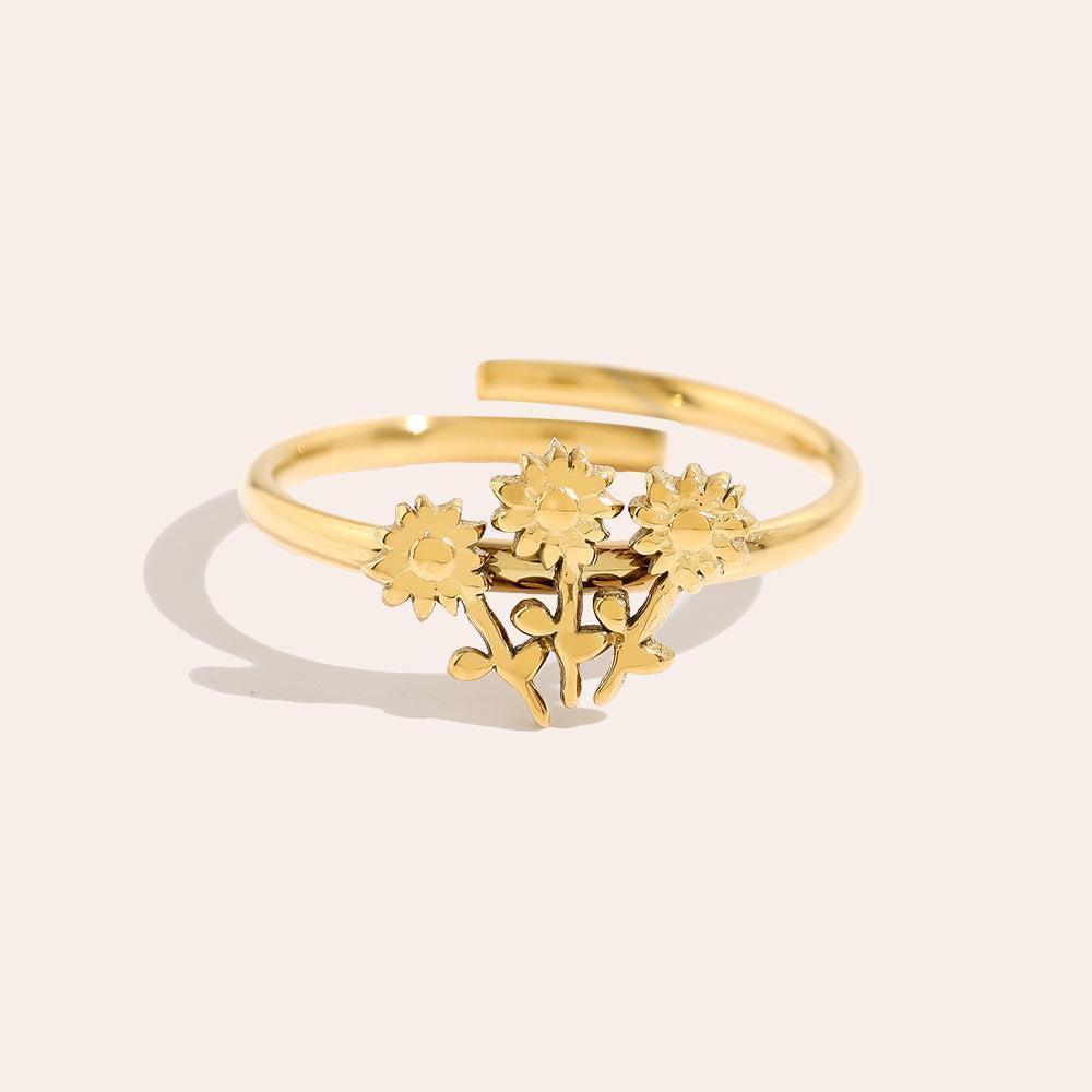 Solanella - Three Flowers Ring-Goldharmonie