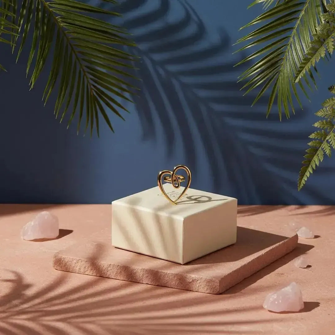 Velasara - Big Heart Ring