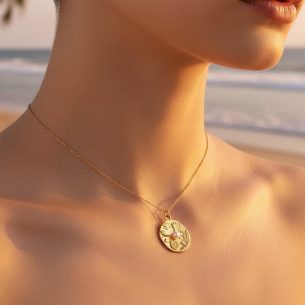 "Veyavaraelle" Ocean Plate With Pearl Edelstahl Halskette