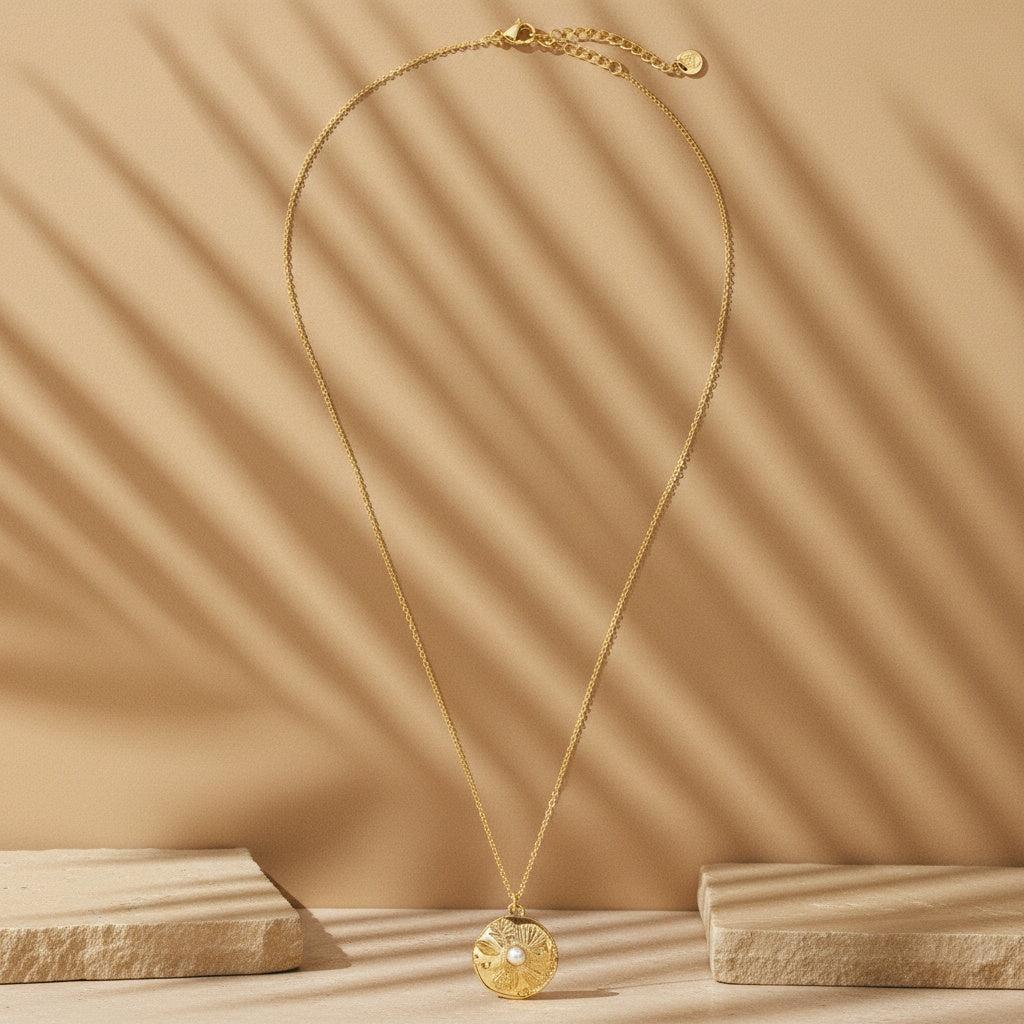 "Veyavaraelle" Ocean Plate With Pearl Edelstahl Halskette