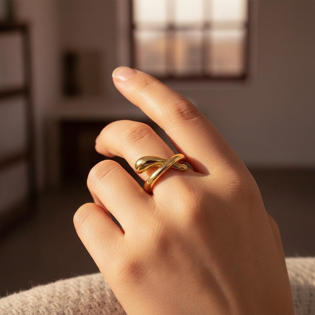 Vivilara - Almost Twist Ring