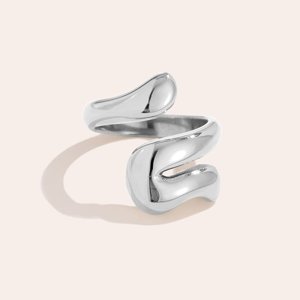 Vivinira - Dick Line Ring