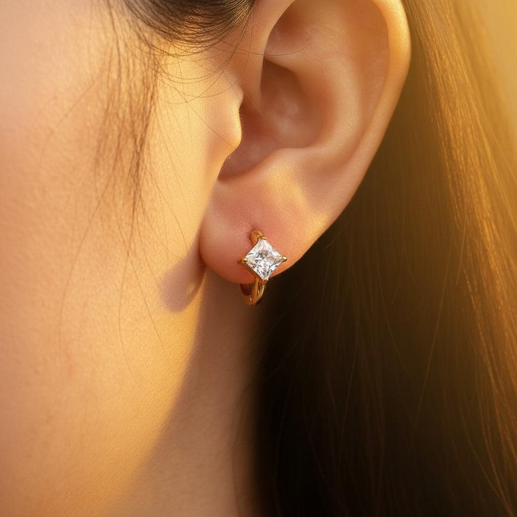 „Vivitara“ Diamond Cube Hoop Ohrringe