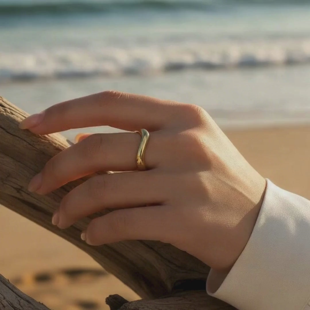 Iraniraa - Thick Irreguläre Kurve Ring