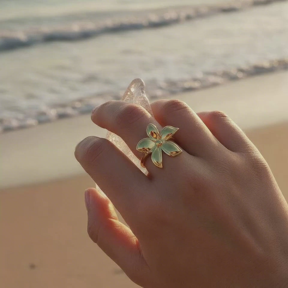 Liraria - Fine Flower Ring