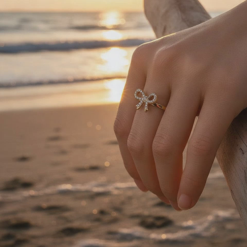 Oliavera - Bowtie With Diamonds Ring