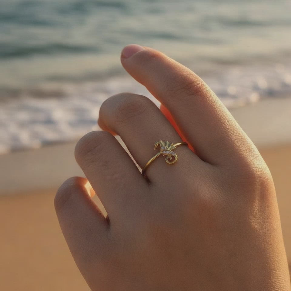 Noviriva - Diamond Sea Horse Ring